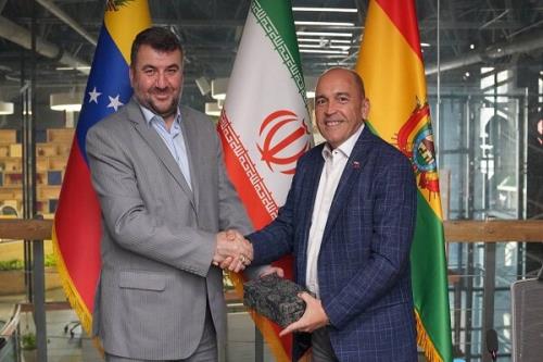 آمادگی ایران برای بسط همکاریهای علمی و فناورانه با کشورهای دوست