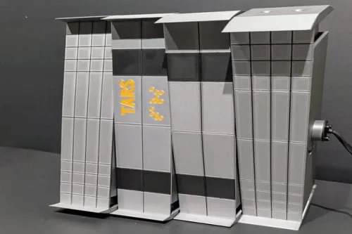 روبات فیلم اینتراستلار کریستوفر نولان زنده شد