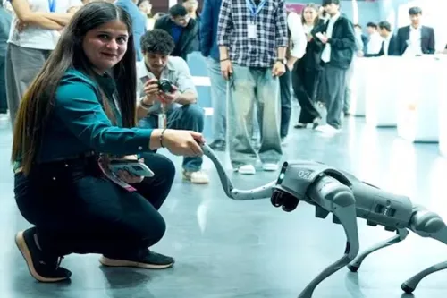 استاد هندی با تمسخر گسترده و افترا دروغ گویی رو به رو شد