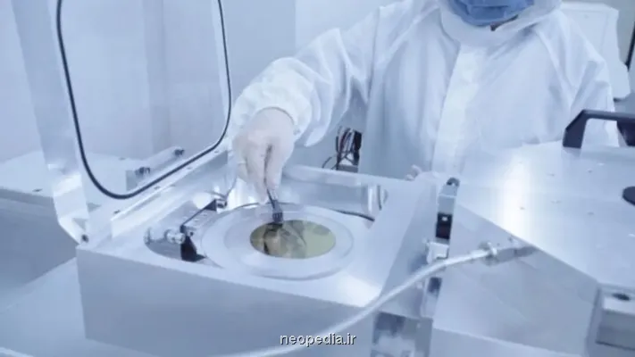 مرد چینی فلج با تراشه مغزی به ربات ها فرمان داد